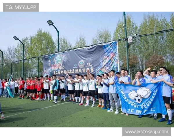 优质真人足球直播资源汇总，涵盖国内外联赛赛事全景直播体验足球魅力